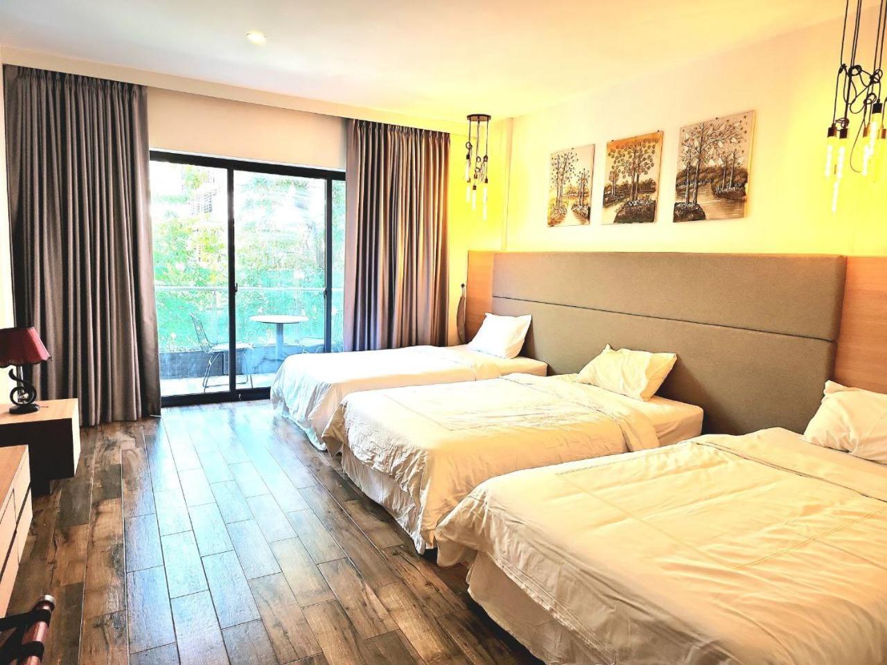Chilchill Hotel Riverside プノンペン エクステリア 写真