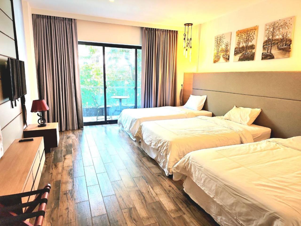 Chilchill Hotel Riverside プノンペン エクステリア 写真