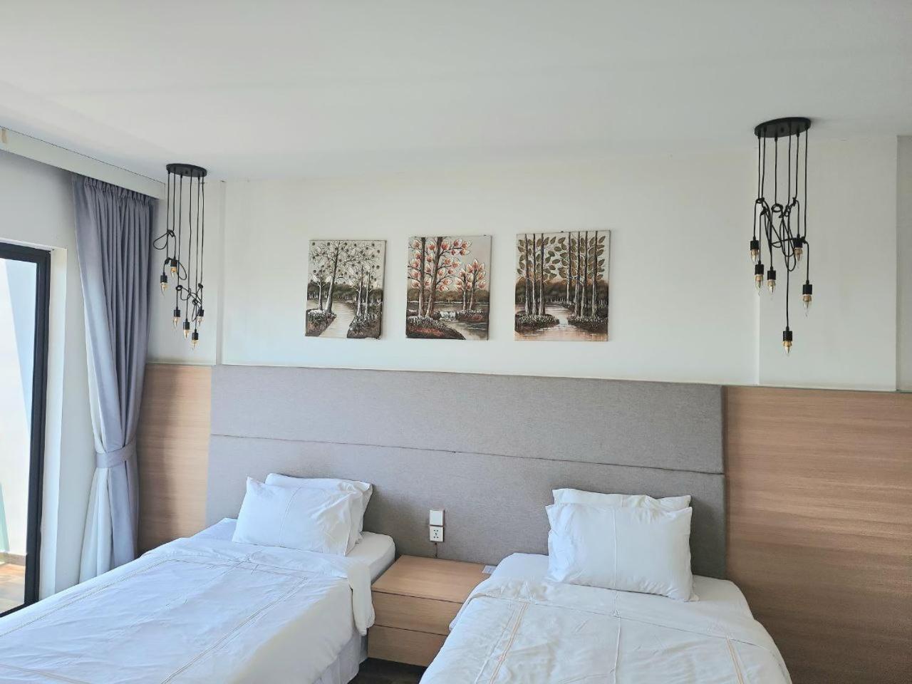 Chilchill Hotel Riverside プノンペン エクステリア 写真