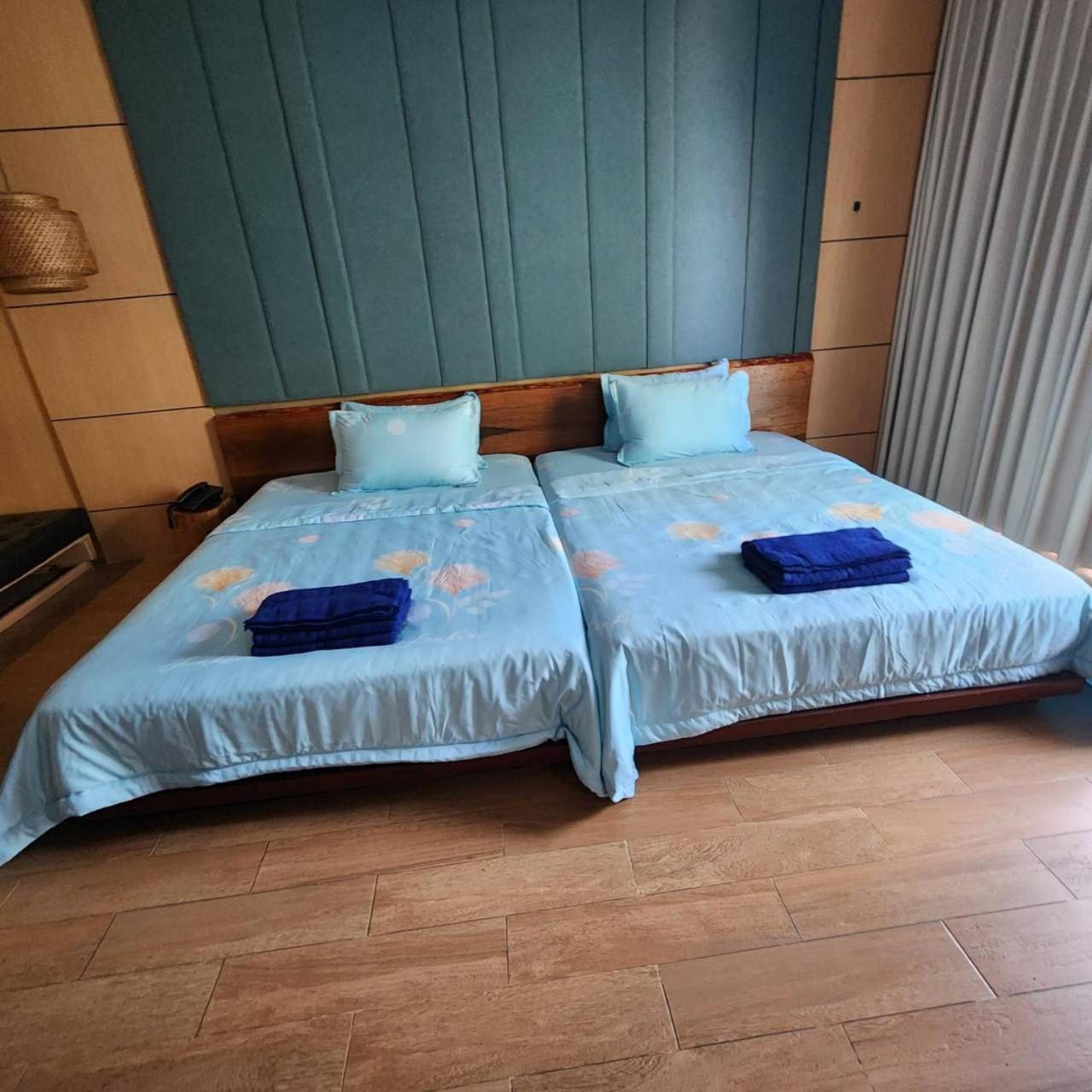 Chilchill Hotel Riverside プノンペン エクステリア 写真